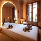 Habitación íntima y acogedora en Bliss Barcelona para masajes eróticos exclusivos, masajes tantricos barcelona, masaje tantra barcelona